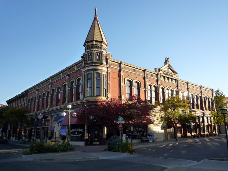 Alpine Roofing installs a durable and energy-efficient CertainTeed roof on an old building in Ellensburg, Washington, protecting against Central Washington’s weather.
